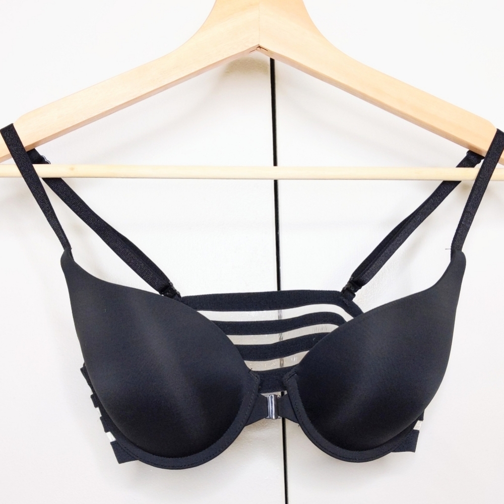 Victoria's Secret t-shirt pushup full coverage bra
